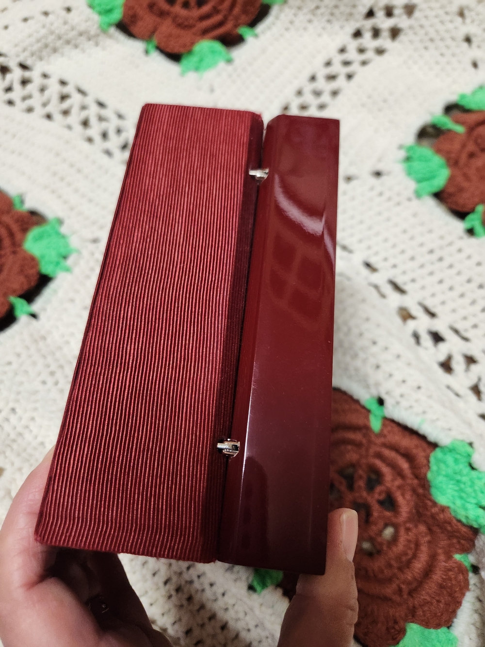 Salvatore Ferragamo Burgundy Lacquered Gift Box - Picture 8 of 9